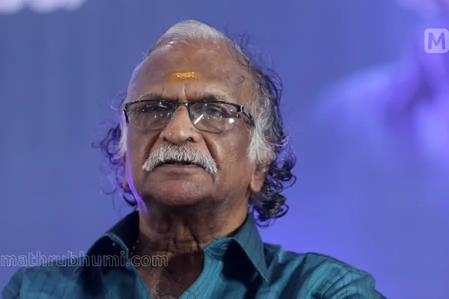 After Chullikkad’s revelations, Sreekumaran Thampi criticises Sahitya Akademi for 'misconduct'