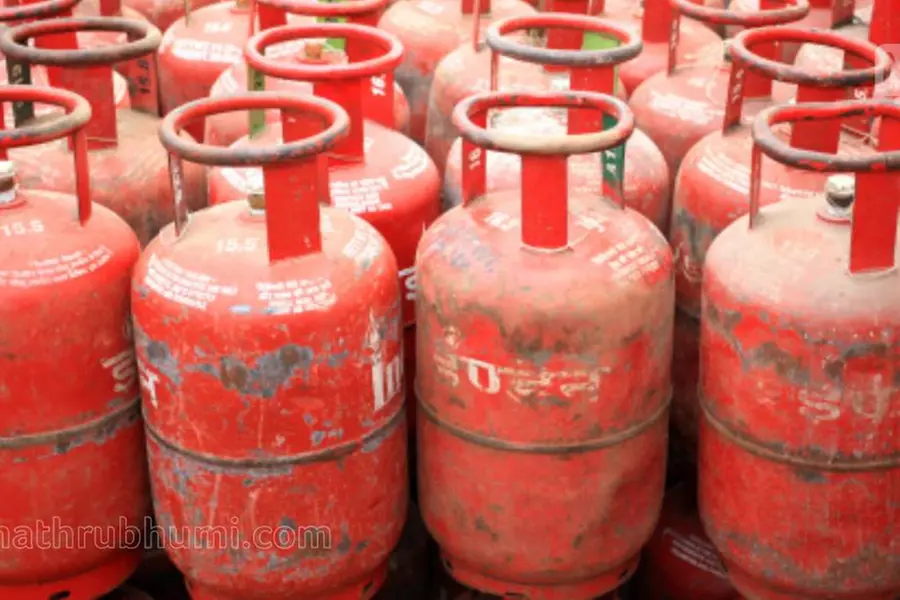Consumers getting no subsidy on cooking gas for past 5 months
