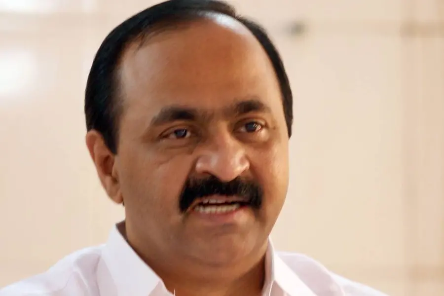 INTUC workers protest against Congress leader V D Satheesan