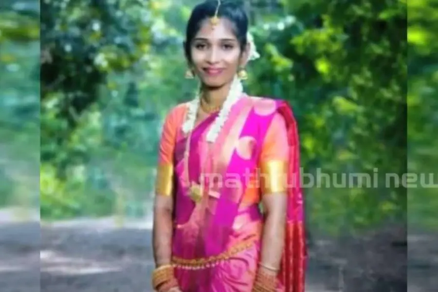 Woman dies in freak accident in Kasaragod