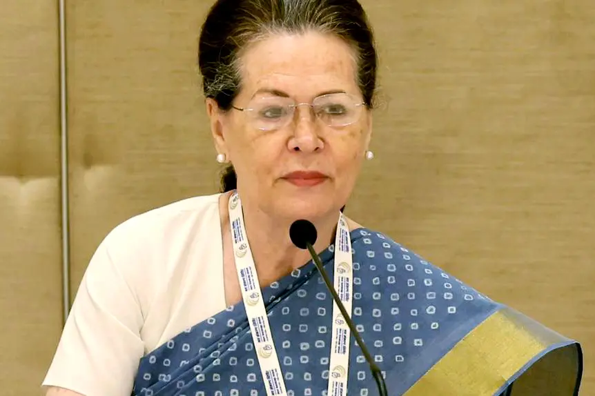 Sonia announces forming political advisory group, task force on organisation reforms