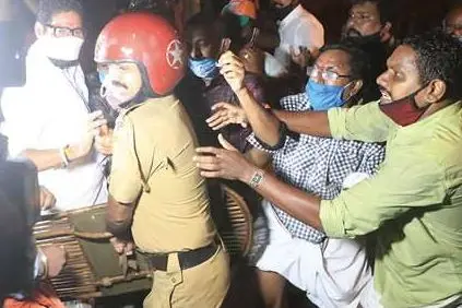 Trouble in Secretariat march seeking K. T. Jaleel’s resignation