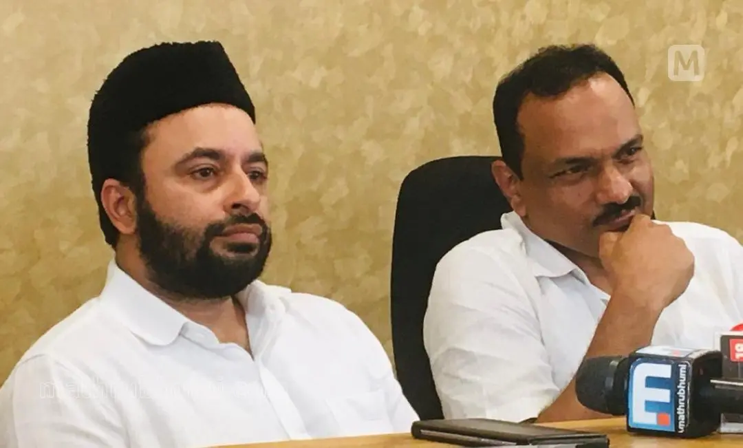 Mueen Ali Shaihab Thangal and C. K. Subair | Photo: Mathrubhumi