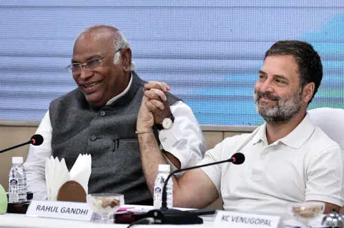 Mallikarjun Kharge and Rahul Gandhi at CWC meet | Photo- ANI