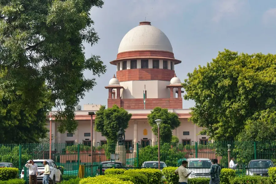 SBI can't be selective, has to disclose electoral bond numbers: SC