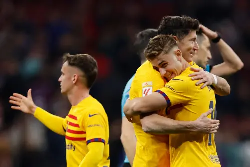 Barcelona keeps La Liga title hopes alive with 3-0 win over Atletico Madrid
