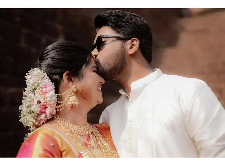 Kiran Viyyath and wife Athira | Photo- Kiran Viyyath (instagram)