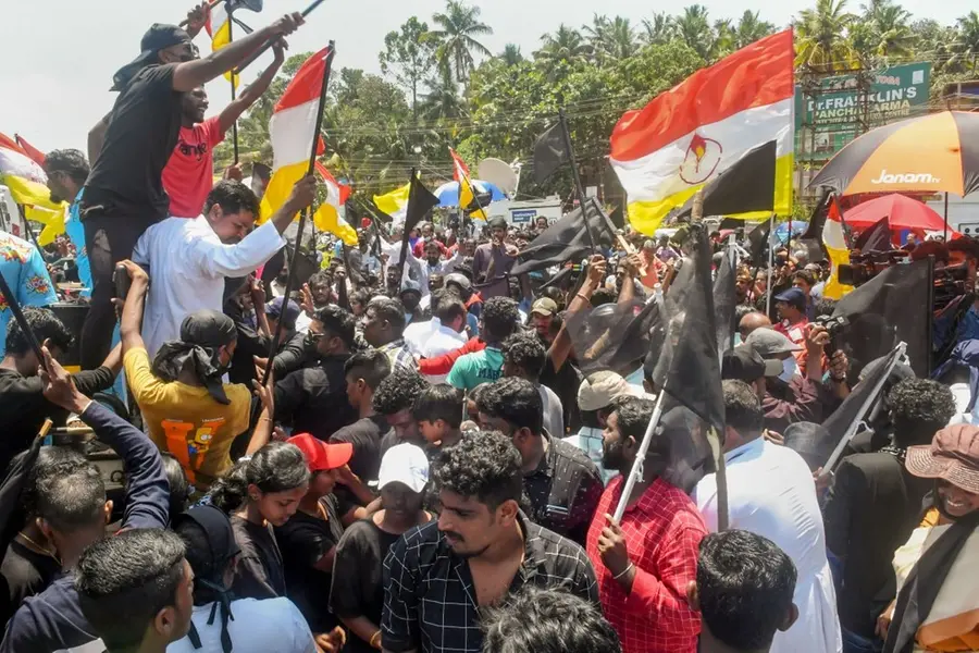 Vizhinjam port protest: Kerala govt withdraws 157 cases ahead of LS polls