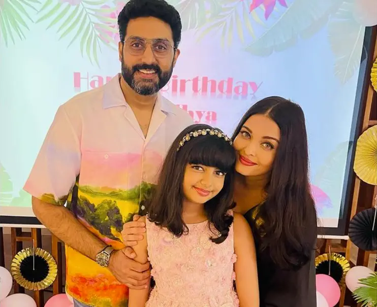 Abhishek and Aishwarya with Aaradhya. Photo: Instagram|aishwaryaraibachchan_arb|
