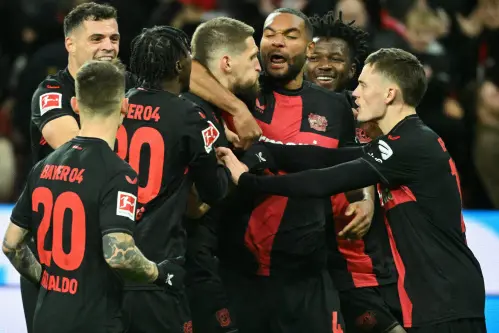 Bayer Leverkusen set new 33-match unbeaten record, go 11 points clear