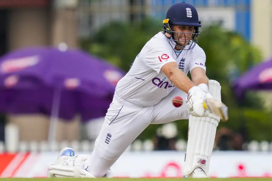 Fourth Test: England reach 302/7 at stumps on day 1