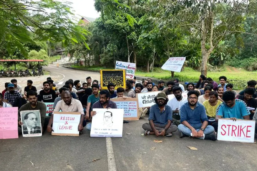 Students stage protest against alleged caste discrimination in govt-run college in Kottayam