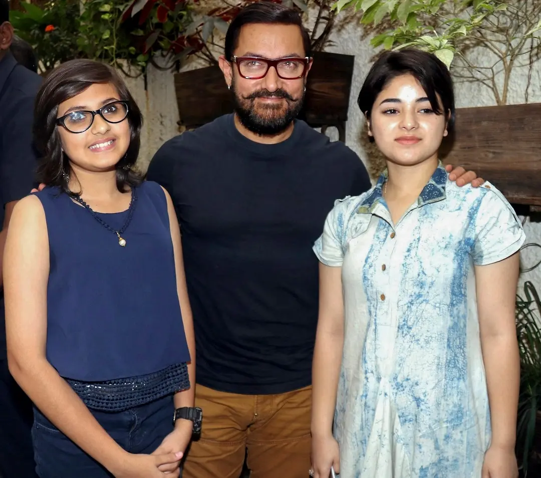 Actors Aamir Khan, Suhani Bhatnagar (L) and Zaira Wasim (R) in Mumbai | File photo: PTI