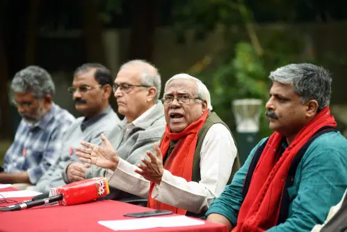 Repeal of farm laws victory of people's struggle, PM should apologise, say Left parties