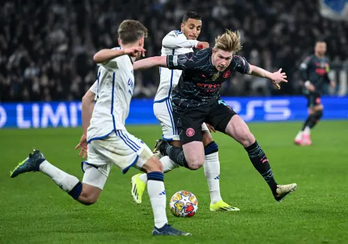FC Copenhagen's Danish defender #19 Elias Jelert, FC Copenhagen's Slovak defender #03 Denis Vavro and Manchester City's Belgian midfielder #17 Kevin De Bruyne vie for the ball during the UEFA Champions League round of 16, first-leg football match between FC Copenhagen and Manchester City in Copenhagen, Denmark. (Photo: AFP)