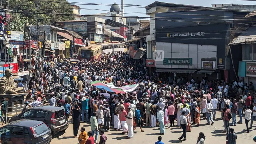Protests in Mananthavady town on Saturday. (Photo: MBI)