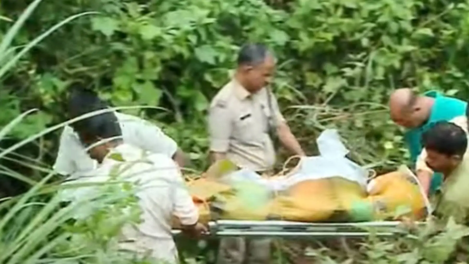 Dead body of Athrassery Jose being taken out of the churchyard on Thursday. Photo: Screengrab/Mathrubhumi News