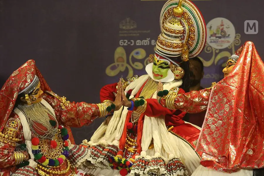 Kannur maintains a slender lead over Kozhikode; Mammootty to attend closing ceremony