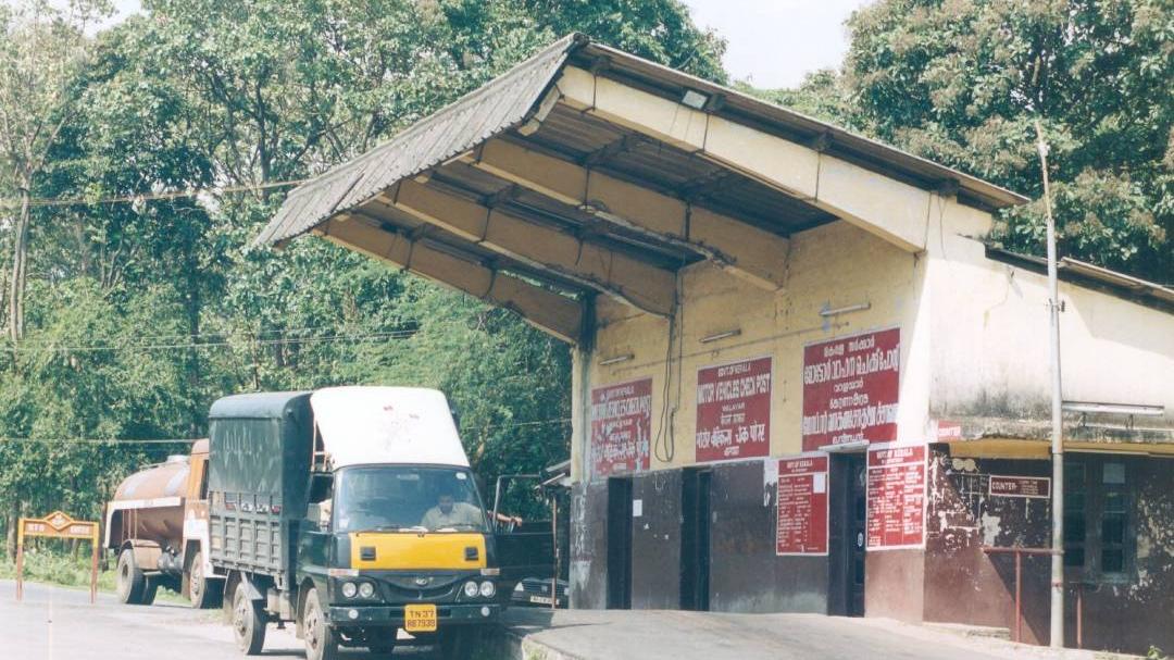 Union govt writes to Kerala on presence of checkposts despite ...