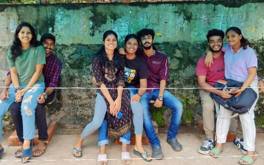 CET students inside waiting shed | Photo: Facebook