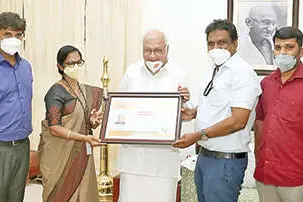 Governor Arif Mohammad Khan gives consent letter for organ donation