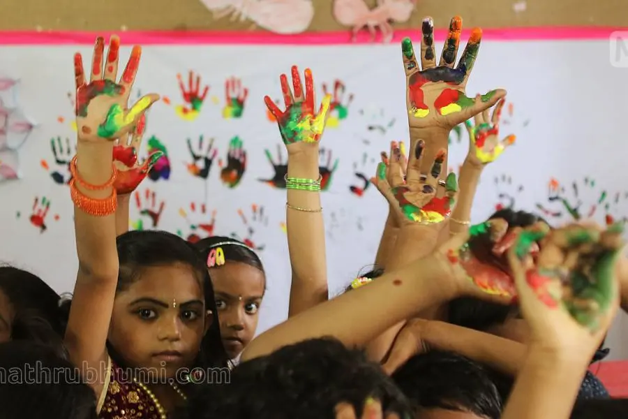 Say no to drugs: Kerala Piravi Day to witness human chains in schools