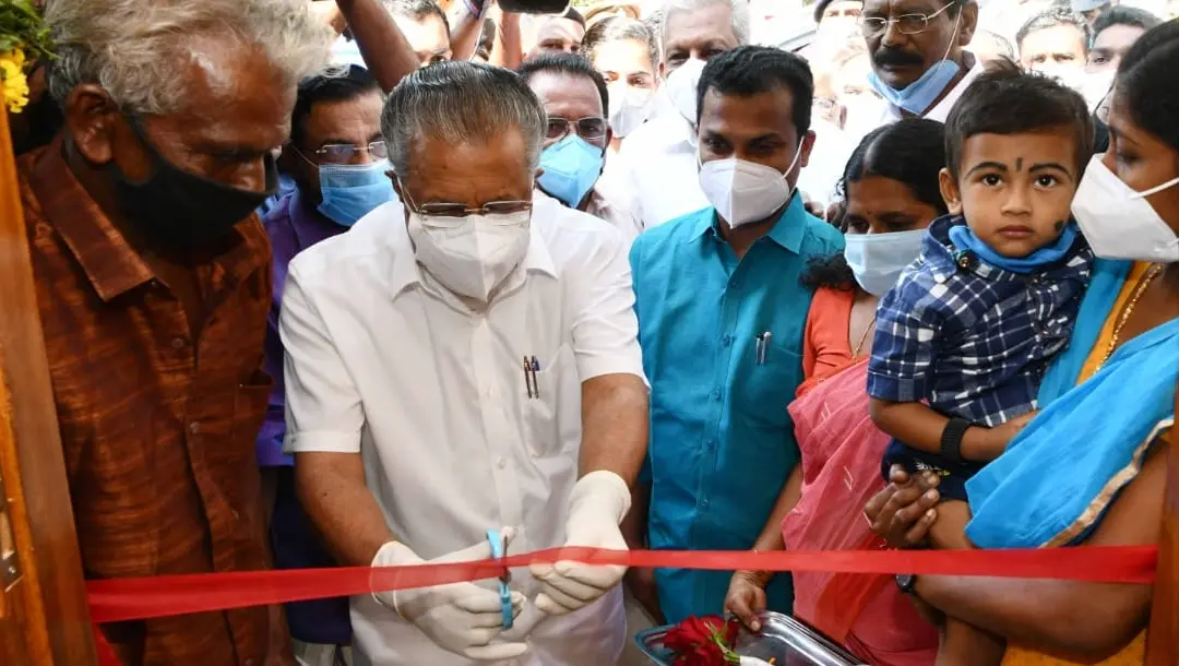 Chief minister Pinarayi Vijayan inaugurates Vattiyoorkavu native Prabha's house constructed through Life Mission