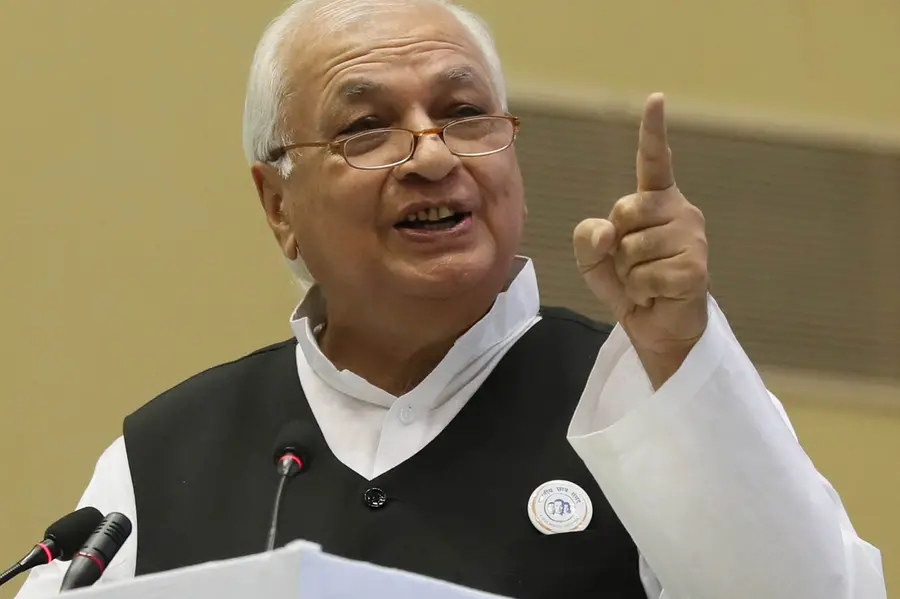 Governor calls Kannur VC 'criminal', alleges conspiracy to attack him