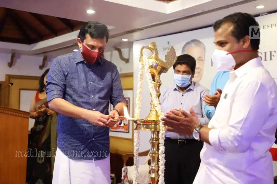 Minister Muhammad Riyas inaugurating the project for ranking hotels and restaurants in Kerala | Photo: Praveen Das M | Mathrubhumi