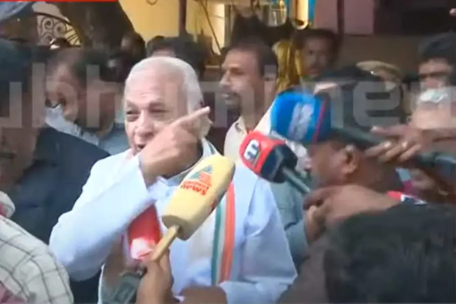 CM promoting lawlessness in the state, says Guv as he ends wayside protest; 17 booked by police