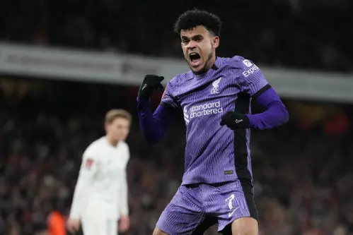 Liverpool late show stuns Arsenal in FA Cup, De Bruyne returns in Man City rout