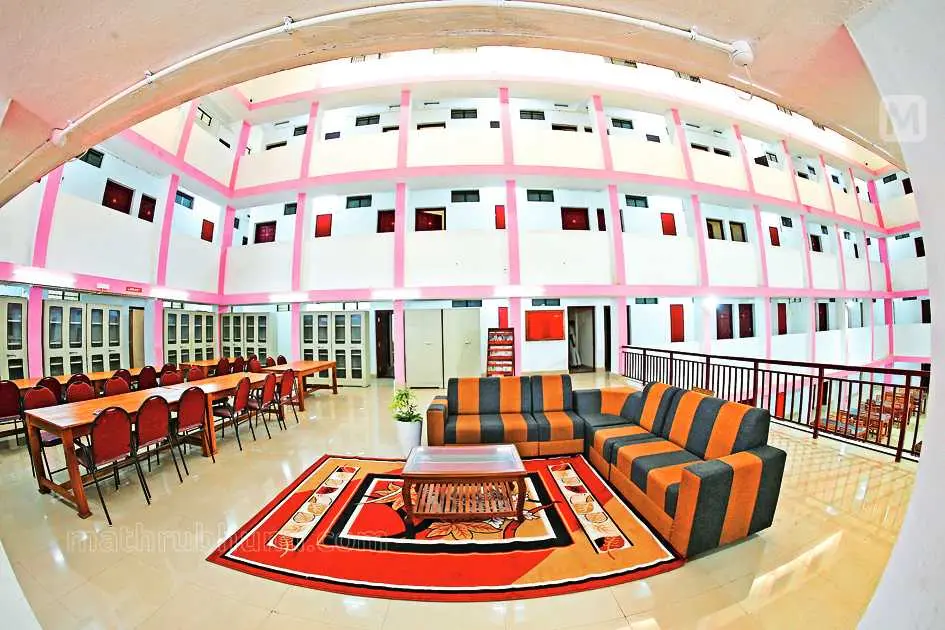 She Lodge | Mathrubhumi
