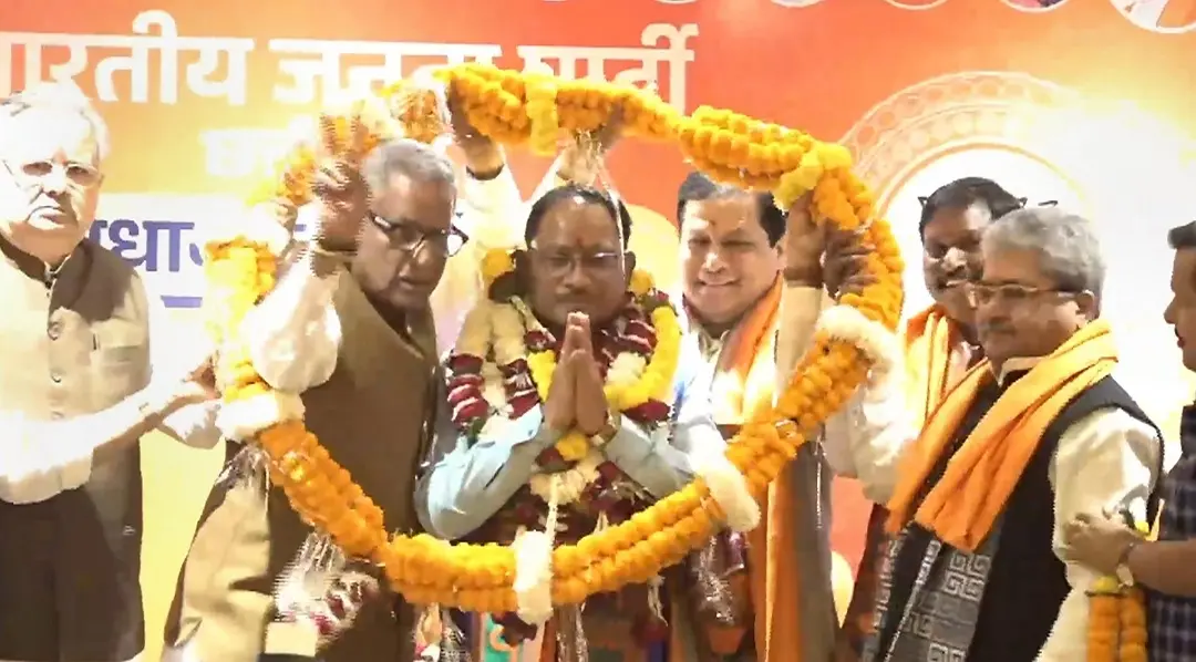 BJP leader Vishnu Deo Sai being garlanded by party leaders after being chosen as the next Chief Minister of Chhattisgarh during BJP Legislative Party meeting | Photo: PTI