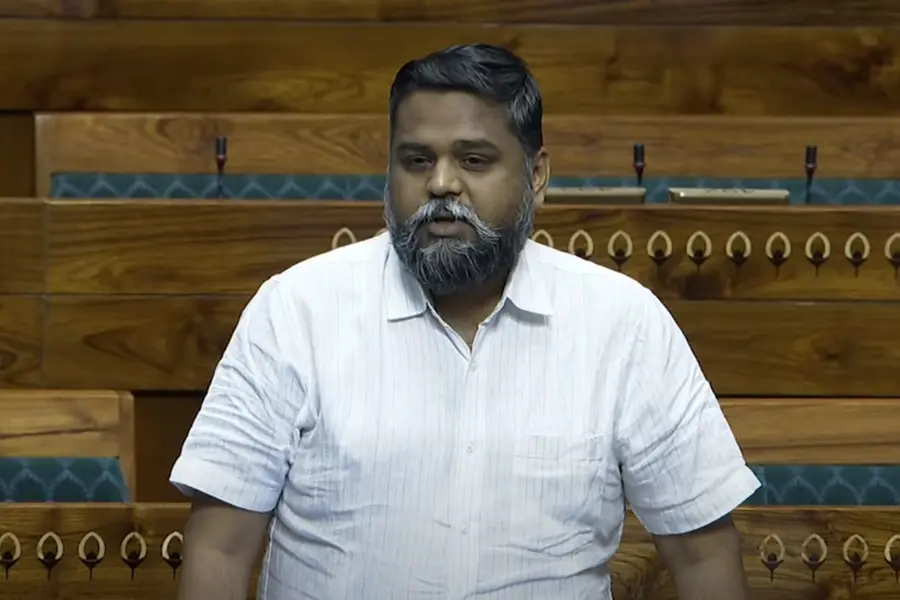'ഗോമൂത്ര സംസ്ഥാനങ്ങള്‍'; പരാമര്‍ശം പിന്‍വലിച്ച് സെന്തില്‍കുമാര്‍,പാര്‍ലമെന്റില്‍ ഖേദം പ്രകടിപ്പിച്ചു