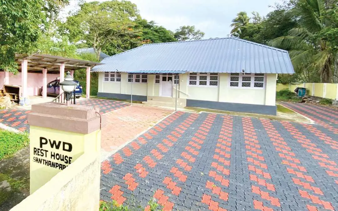 PWD rest-house in Shanthanpara