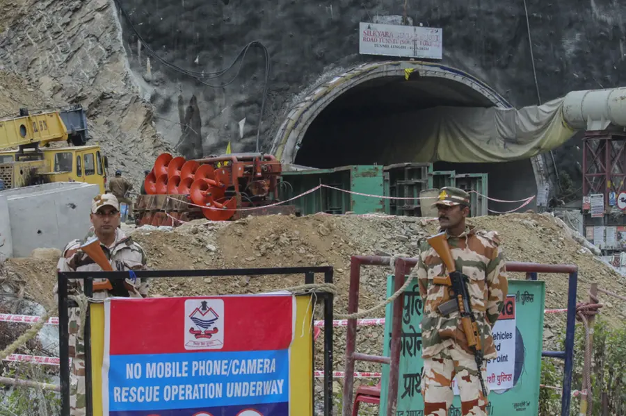 Manual drilling at Silkyara tunnel on, rescuers cross 50-metre mark