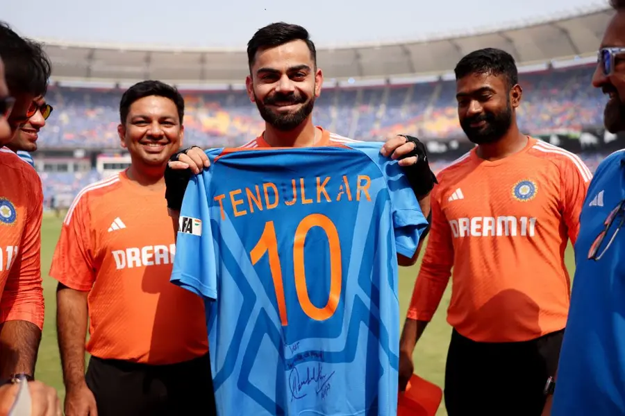 CWC 2023: Virat Kohli gets Sachin Tendulkar's number '10' jersey ahead of World Cup final