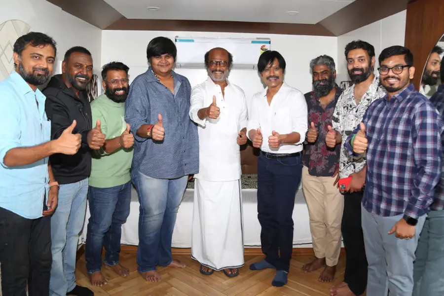 Rajinikanth heaps praise on 'Jigarthanda Double X', director feels blessed
