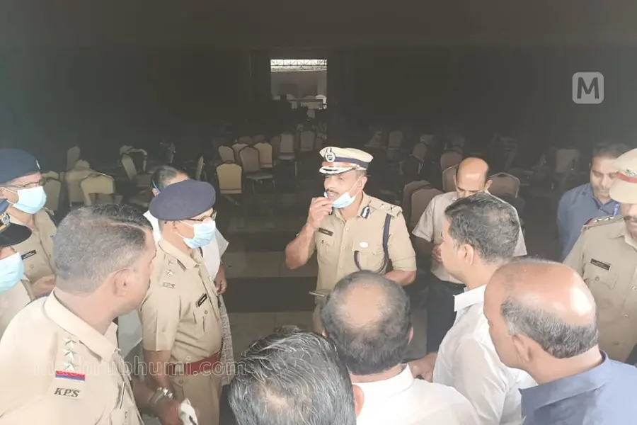 കളമശ്ശേരി സ്ഫോടനം: സംസ്ഥാനത്ത് ജാഗ്രതാനിര്ദേശം