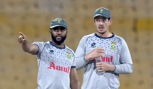 Chennai: South Africa's captain Temba Bavuma with teammate Quinton de Kock during a practice session ahead of the ICC Men's Cricket World Cup 2023 match between Pakistan and South Africa, at M.A. Chidambaram Stadium, in Chennai, Thursday, Oct. 26, 2023. Photo: PTI