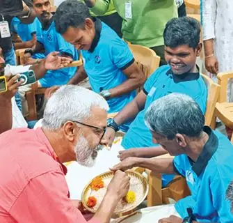 Narayanan writing his first letter | Photo: Mathrubhumi