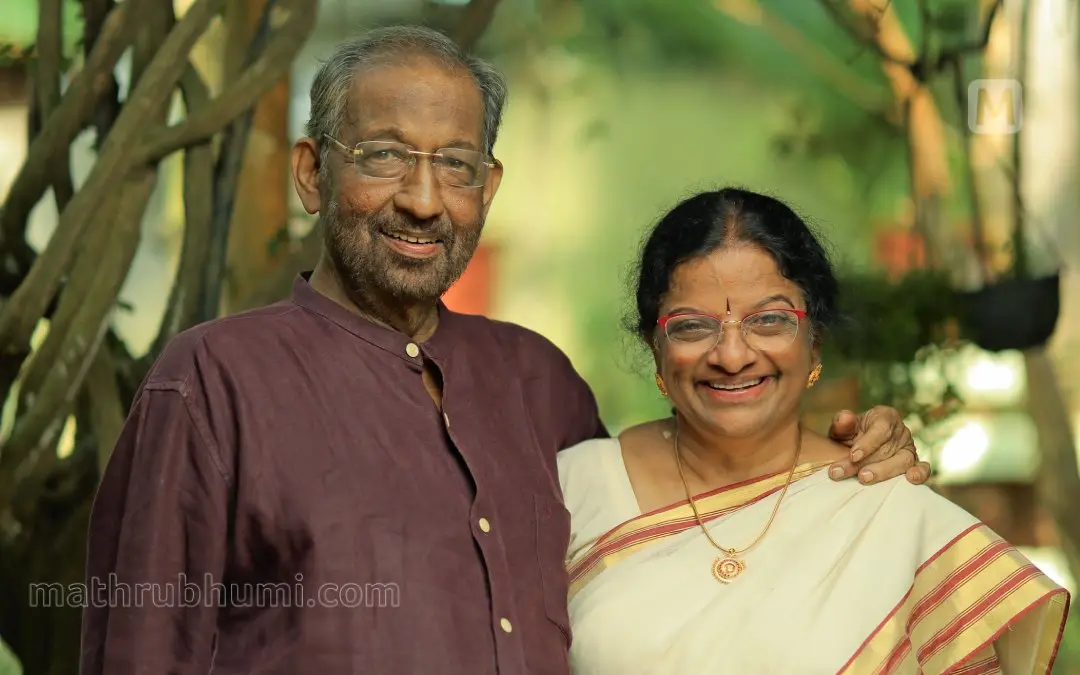 Nedumudi Venu, wife Susheela | Photo: Mathrubhumi