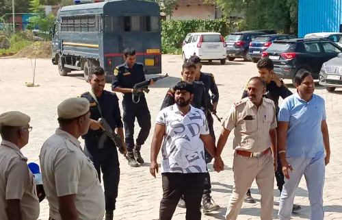 Gurugram Police took Mohit alias Monu Manesar on transit remand from Rajasthan and reaches Pataudi court, in Gurugram | Photo: ANI