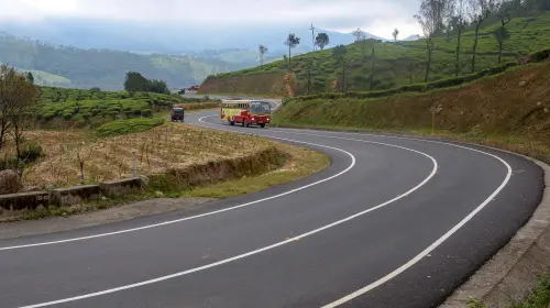 Pooppara -Munnar road | Photo: Mathrubhumi/Sidheekul Akber