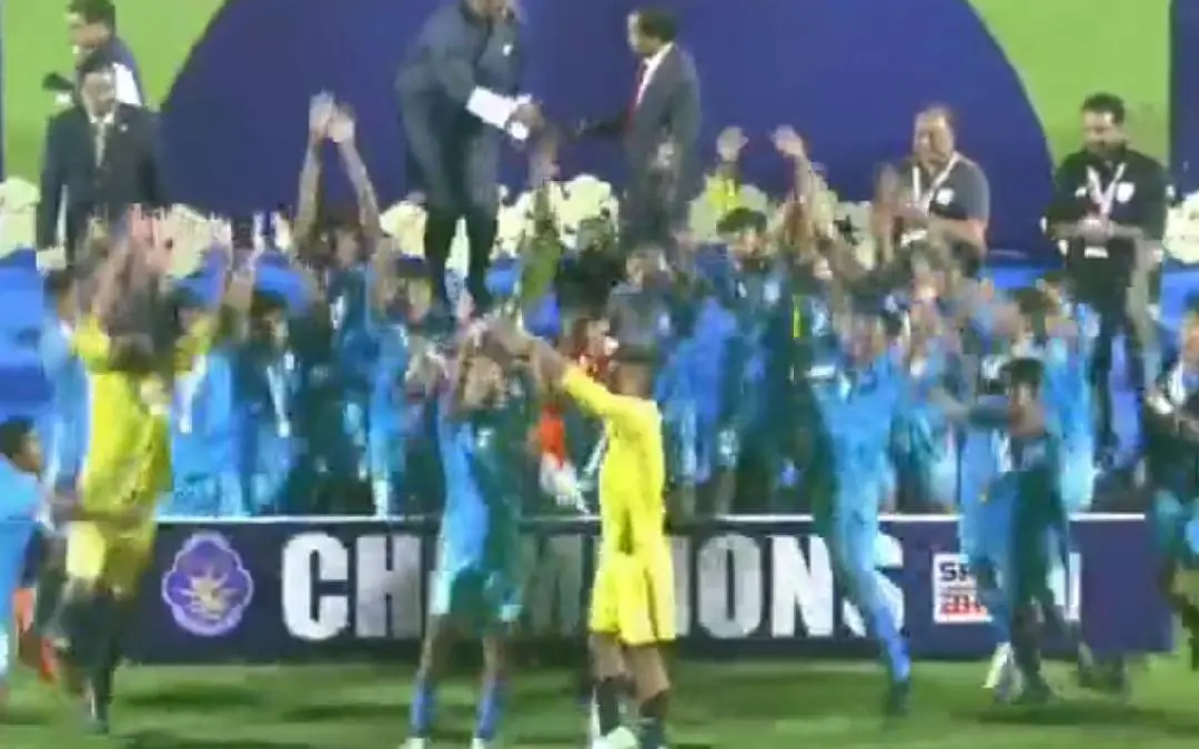 Indian U-16 team celebrating SAFF win | Videograb: X/SAIMedia