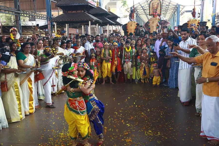 Ashtami Rohini celebrations: Devotees throng Guruvayur Temple