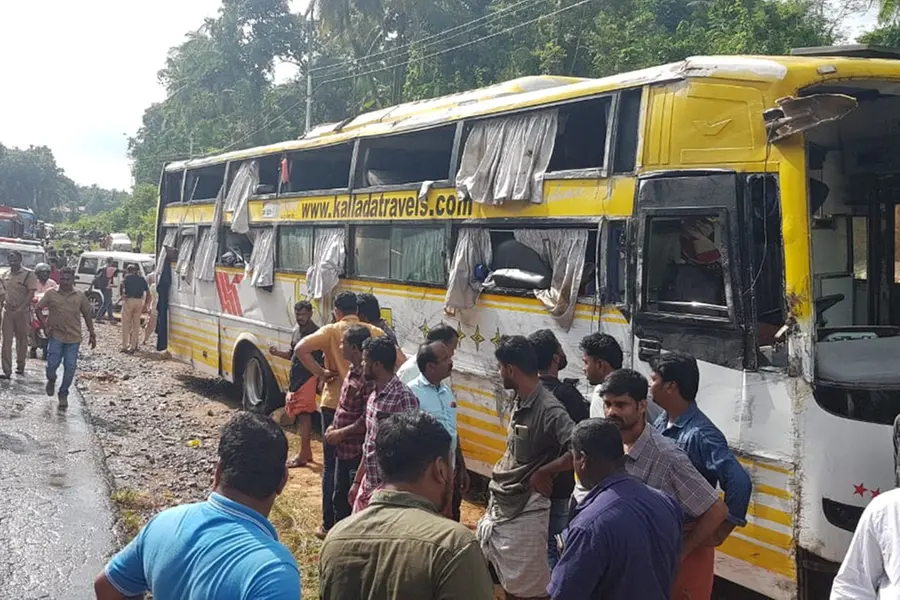 Two killed in bus accident in Palakkad | Mathrubhumi English