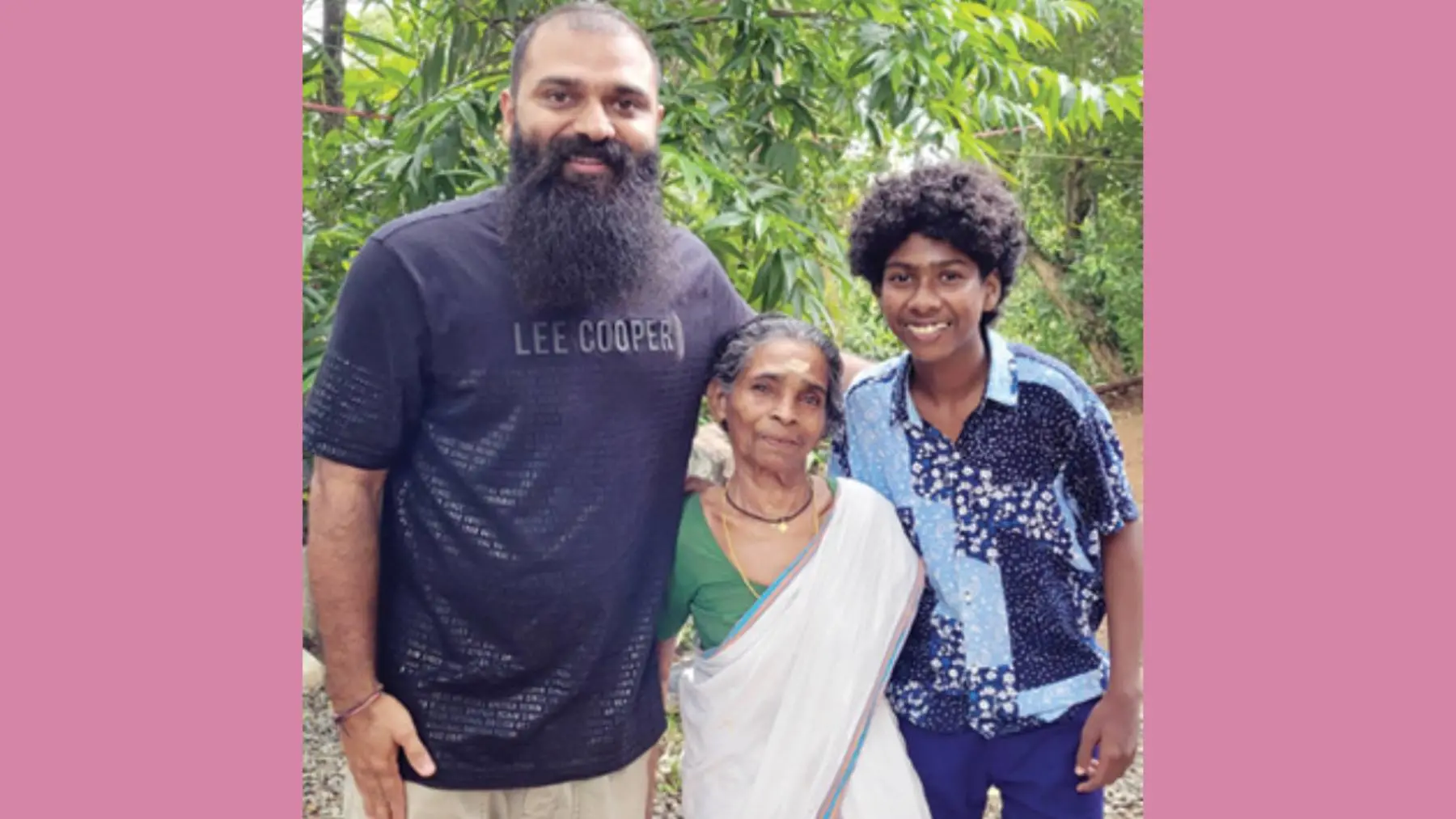 Davinci (first from right) along with director Jithin Raj and his grandmother Thanka. Davinci's grandmother played the role of Davinci's granny in the movie  'Pallotty 90's kids' as well.