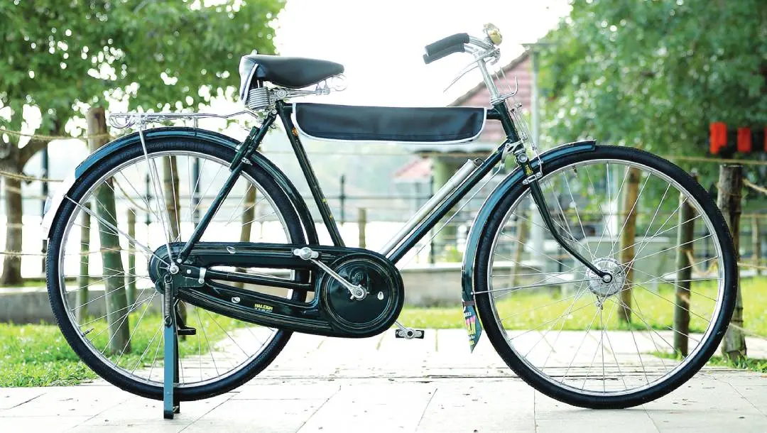 The English Raleigh Bicycle which is set to hit the roads of Kodangallur.