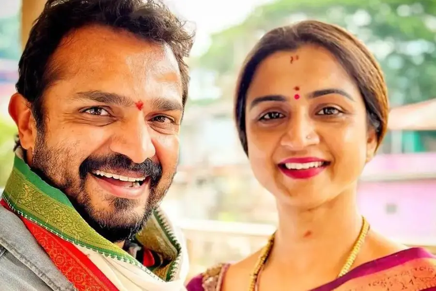 Kannada actor Vijay Raghavendra's wife Spandana dies of cardiac arrest in Bangkok
